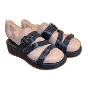 Vionic sandals
